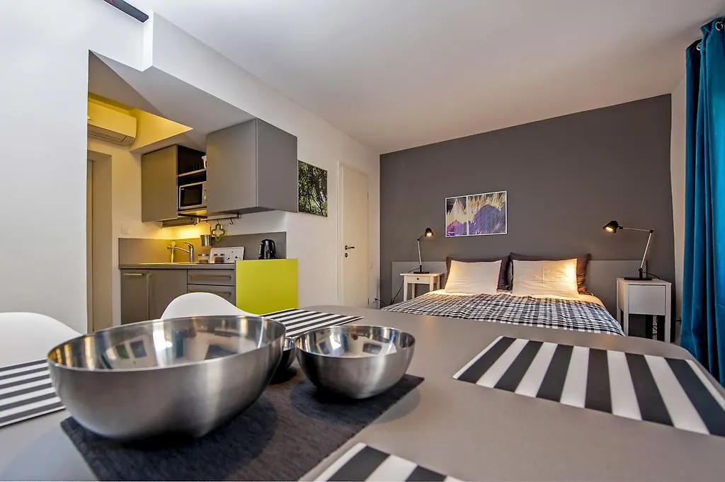 Apartments Aalvar And Aalto Rovinj